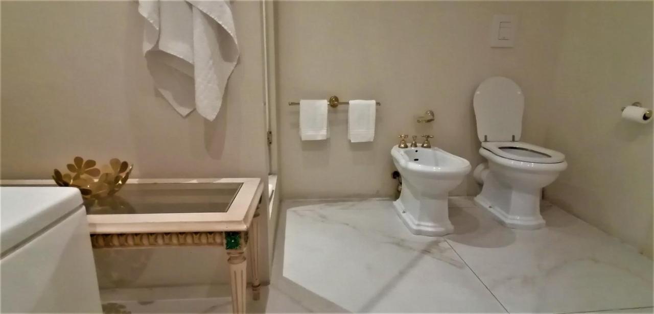 Mercanti Apts Via Passarella Milan Bagian luar foto