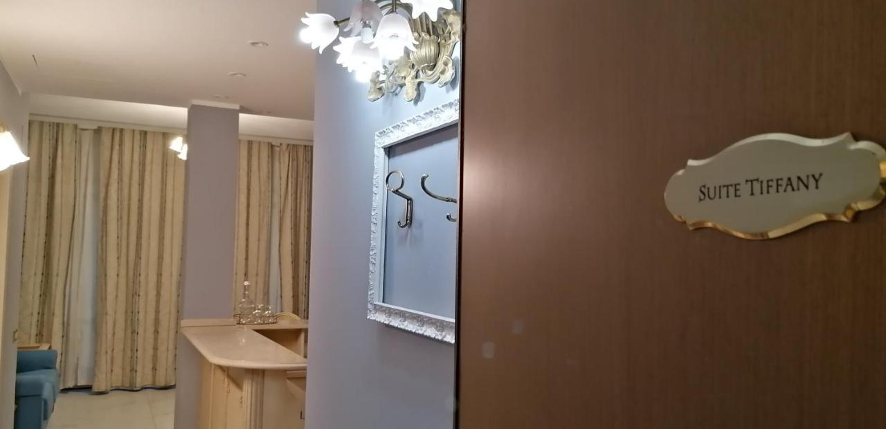 Mercanti Apts Via Passarella Milan Bagian luar foto