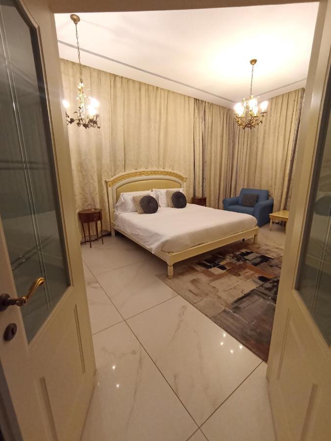 Mercanti Apts Via Passarella Milan Bagian luar foto