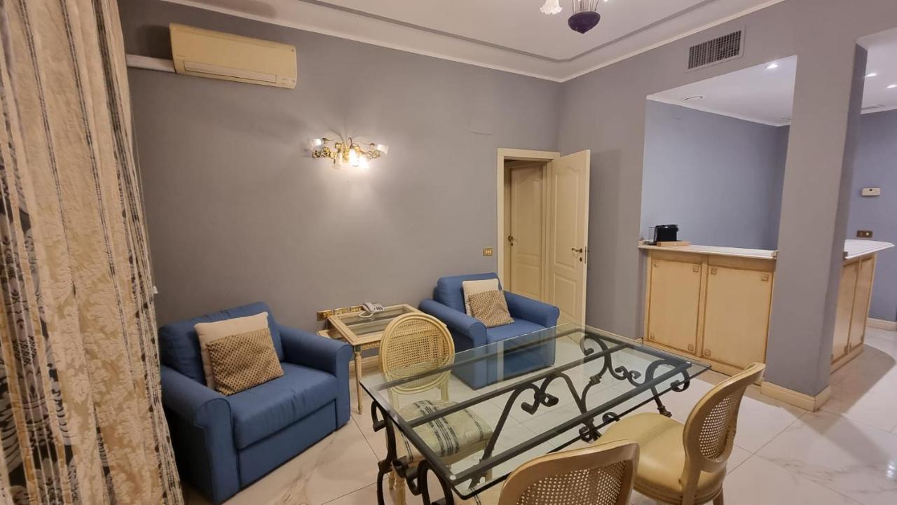 Mercanti Apts Via Passarella Milan Bagian luar foto